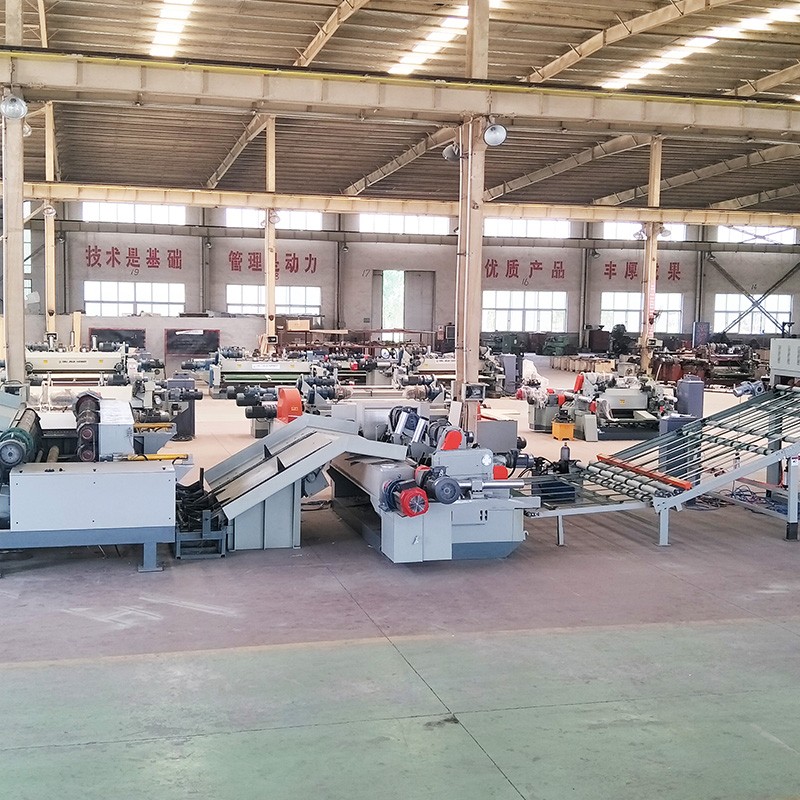 Spindleless Vneer Peeling Machine