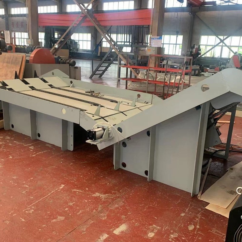 Spindleless Vneer Peeling Machine